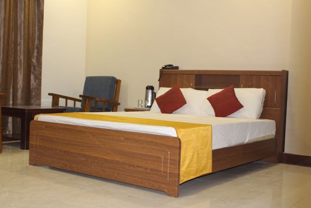 Oyo 3722 Hotel Stayeasy Majestic Bangalore Exterior foto