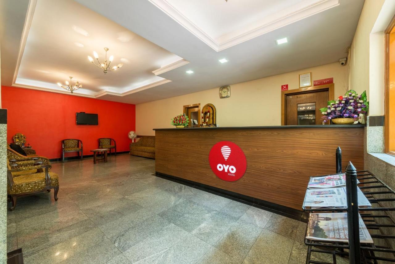 Oyo 3722 Hotel Stayeasy Majestic Bangalore Exterior foto