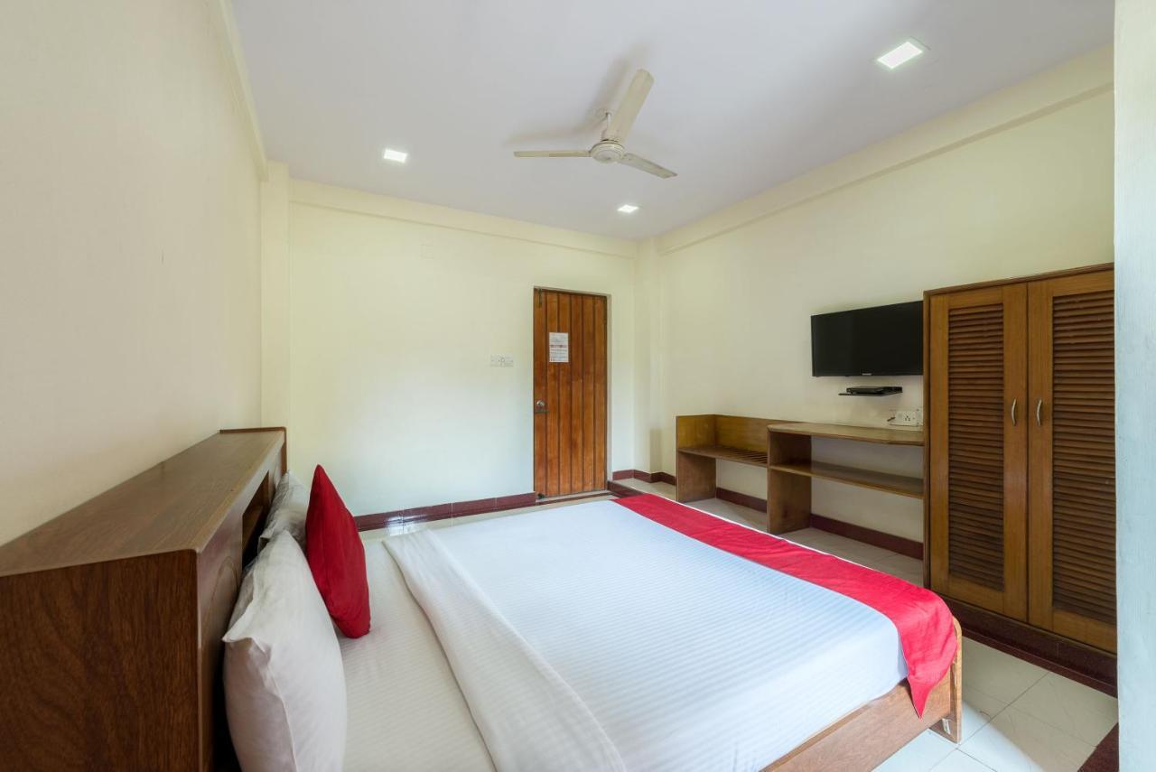 Oyo 3722 Hotel Stayeasy Majestic Bangalore Exterior foto